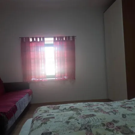Aurora Apartment *